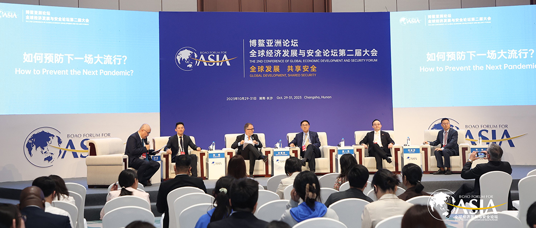 恒峰g22集团副总裁柯家洋在博鳌亚洲论坛呼吁按需佩带防护口罩